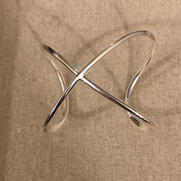 Stella & Dot Jewelry - Stella & Dot Sculpted X Cuff